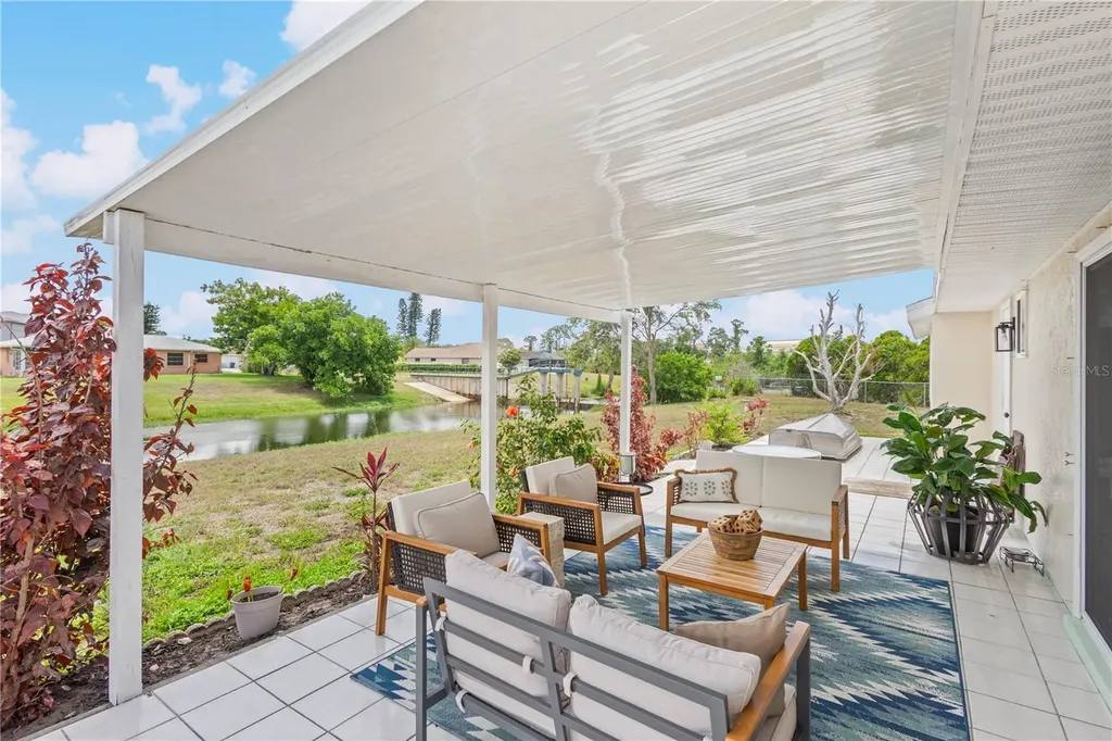5698 Lingle Street North Port FL 34287