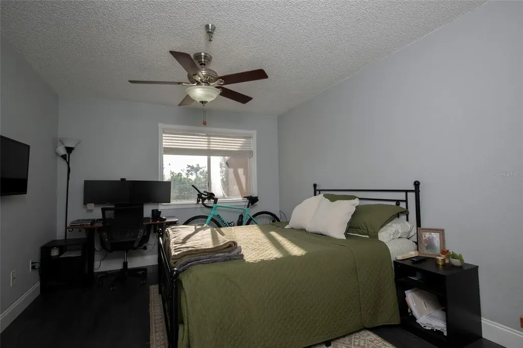 10263 Gandy Boulevard N St Petersburg FL 33702