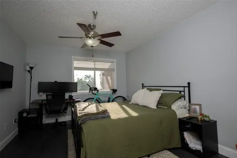 10263 Gandy Boulevard N St Petersburg FL 33702