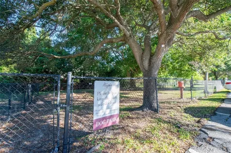 10263 Gandy Boulevard N St Petersburg FL 33702