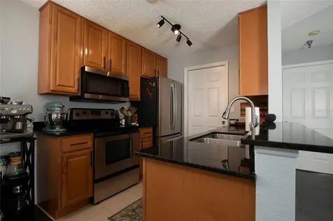 10263 Gandy Boulevard N St Petersburg FL 33702