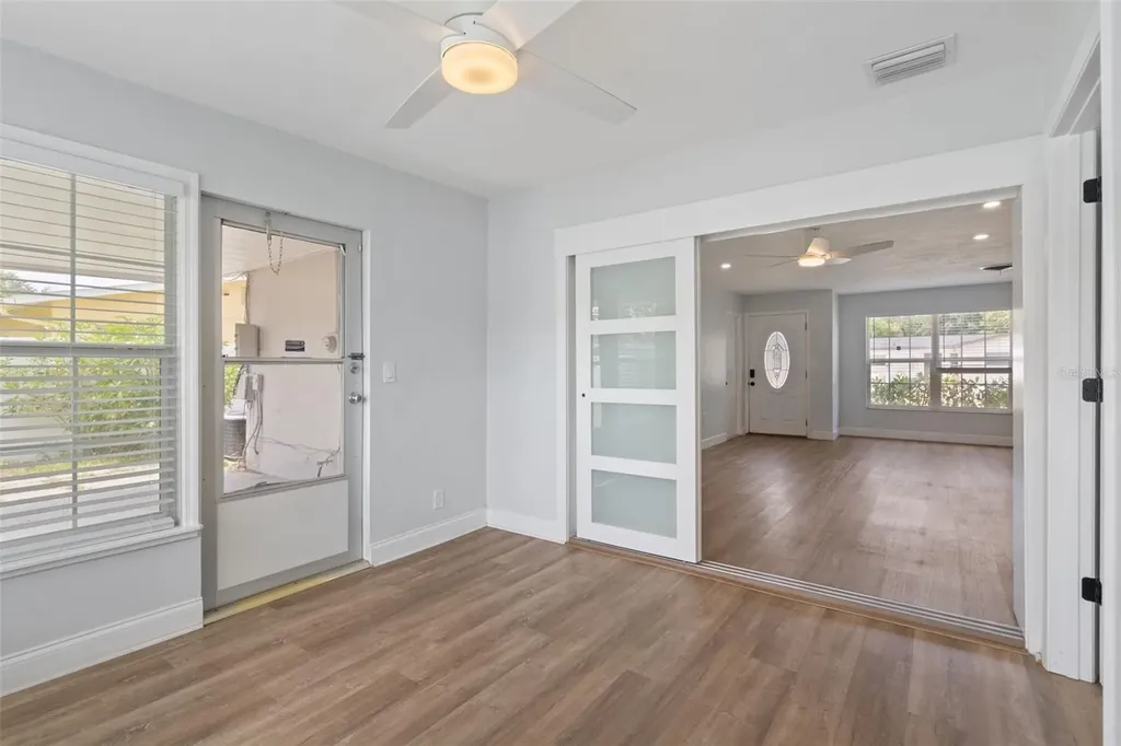 5690 6th Street S St Petersburg FL 33705