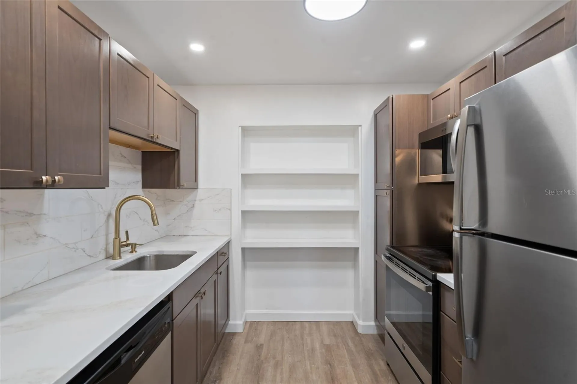 5690 6th Street S St Petersburg FL 33705