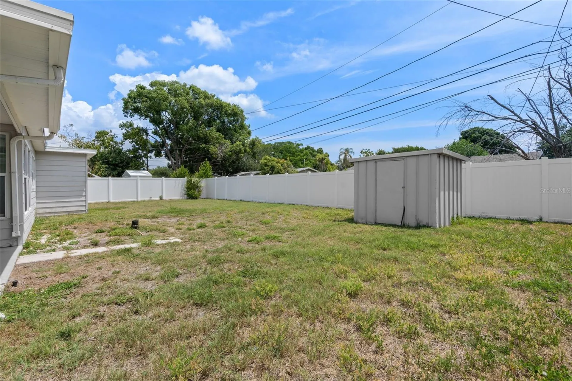 5690 6th Street S St Petersburg FL 33705