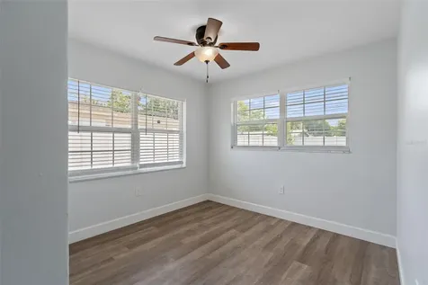 5690 6th Street S St Petersburg FL 33705