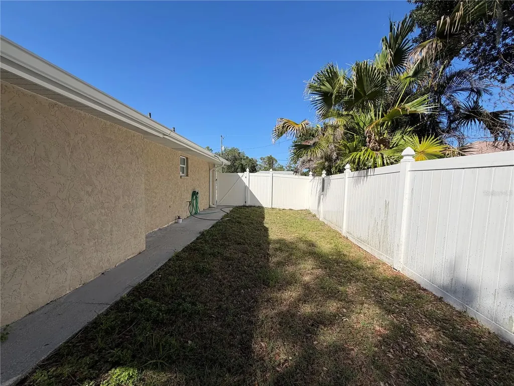 4847 Luther Avenue North Port FL 34288