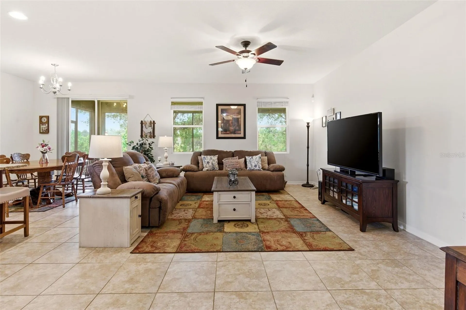 133 Lakeshore Drive Davenport FL 33837