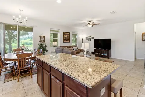 133 Lakeshore Drive Davenport FL 33837