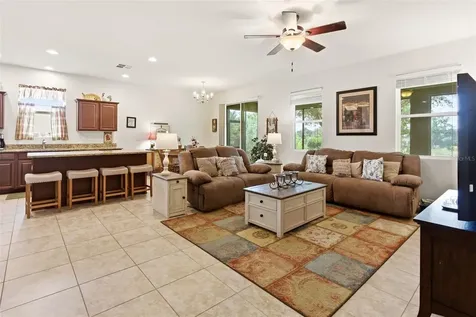 133 Lakeshore Drive Davenport FL 33837