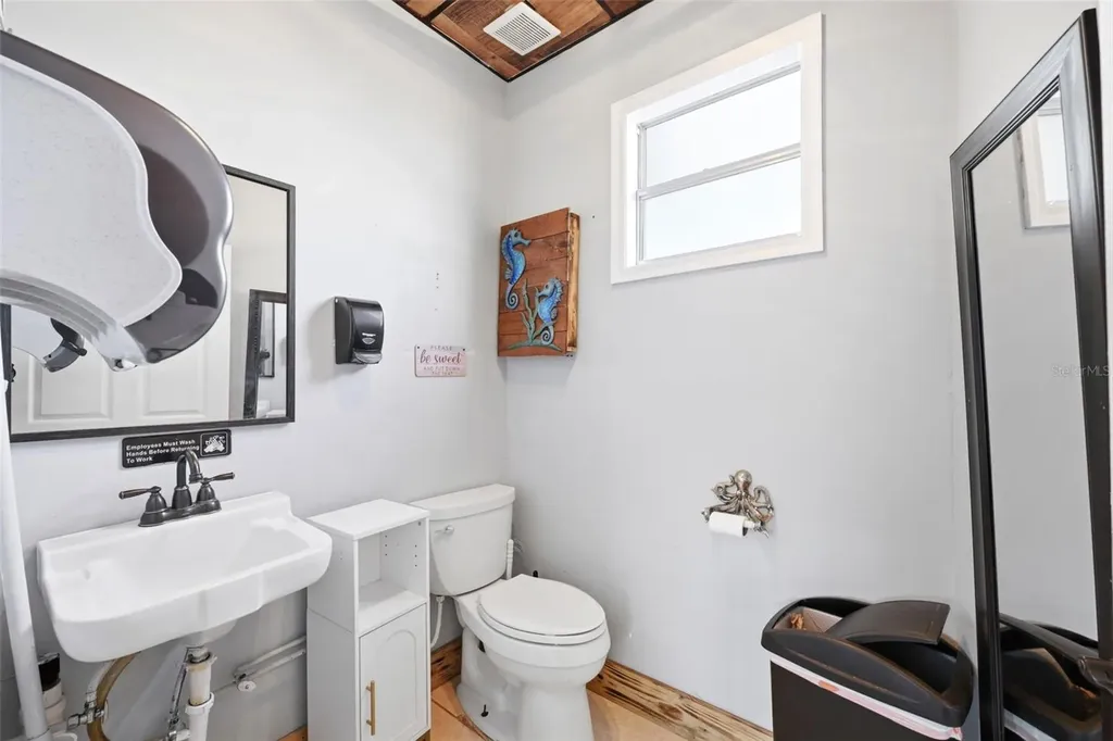 531 Athens Street Tarpon Springs FL 34689