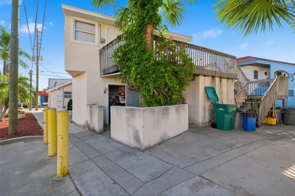 531 Athens Street Tarpon Springs FL 34689