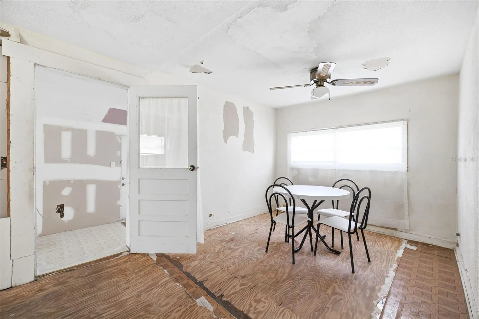 531 Athens Street Tarpon Springs FL 34689