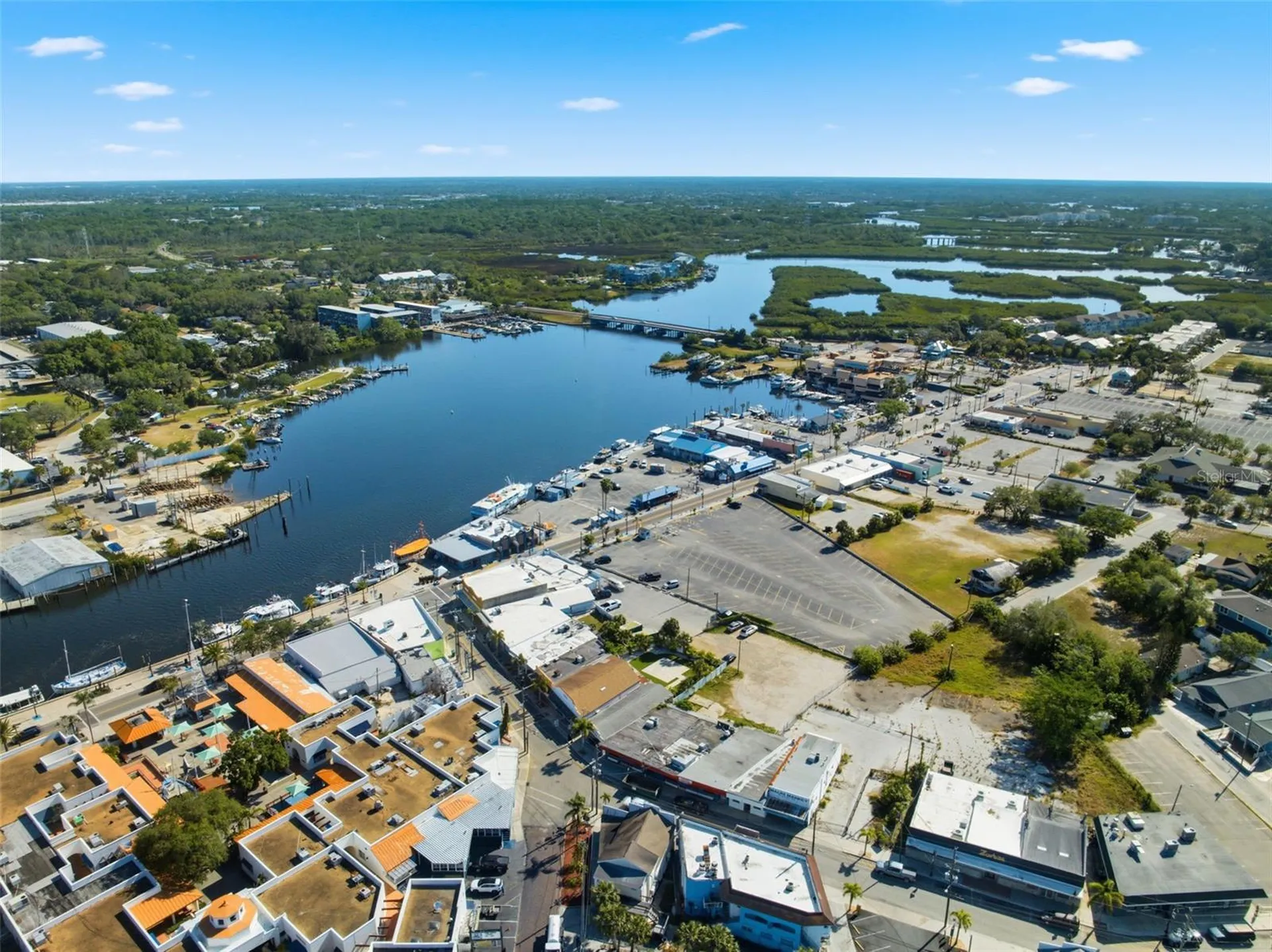 531 Athens Street Tarpon Springs FL 34689