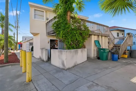 531 Athens Street Tarpon Springs FL 34689