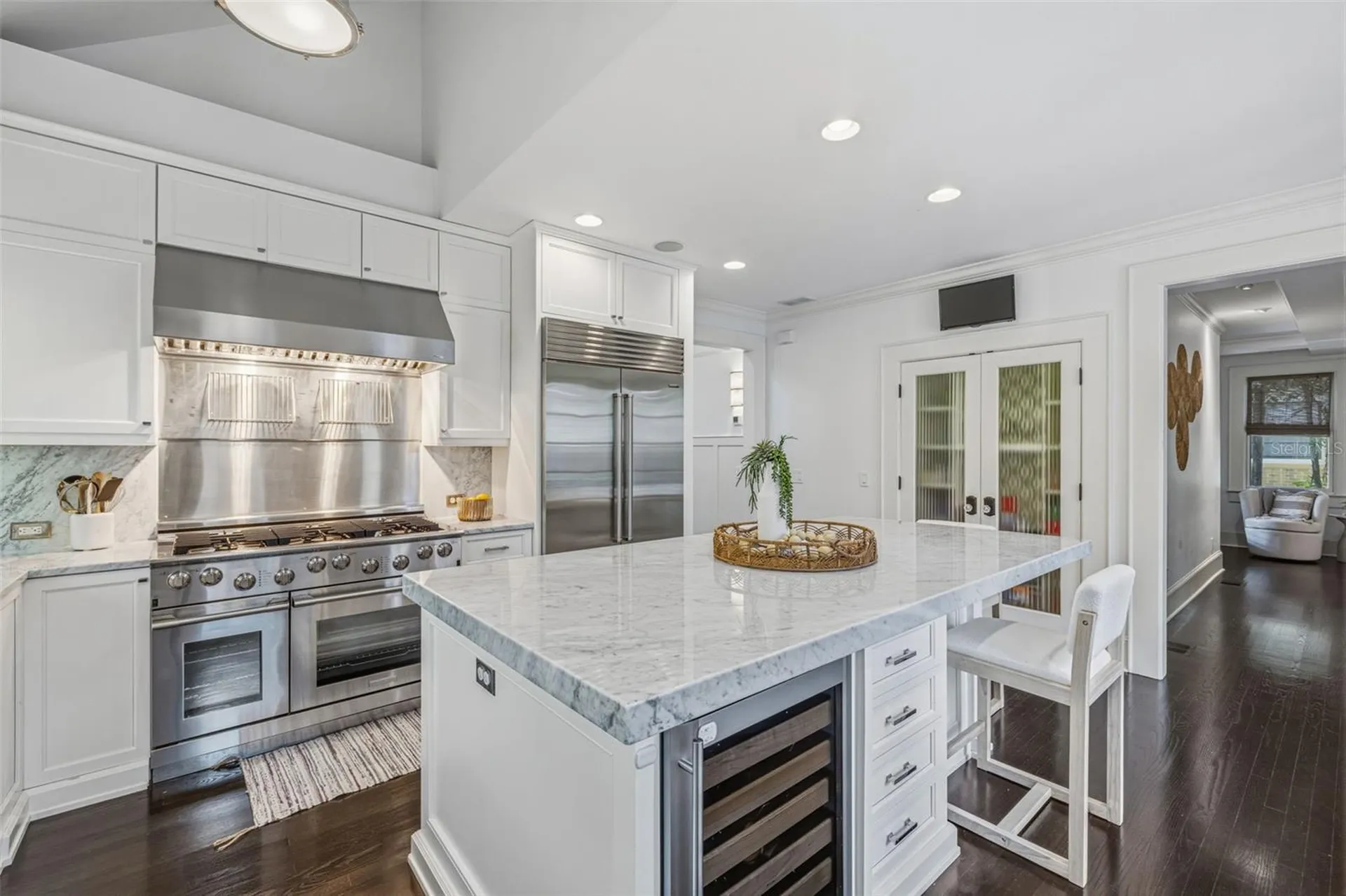 1811 W Hills Avenue Tampa FL 33606