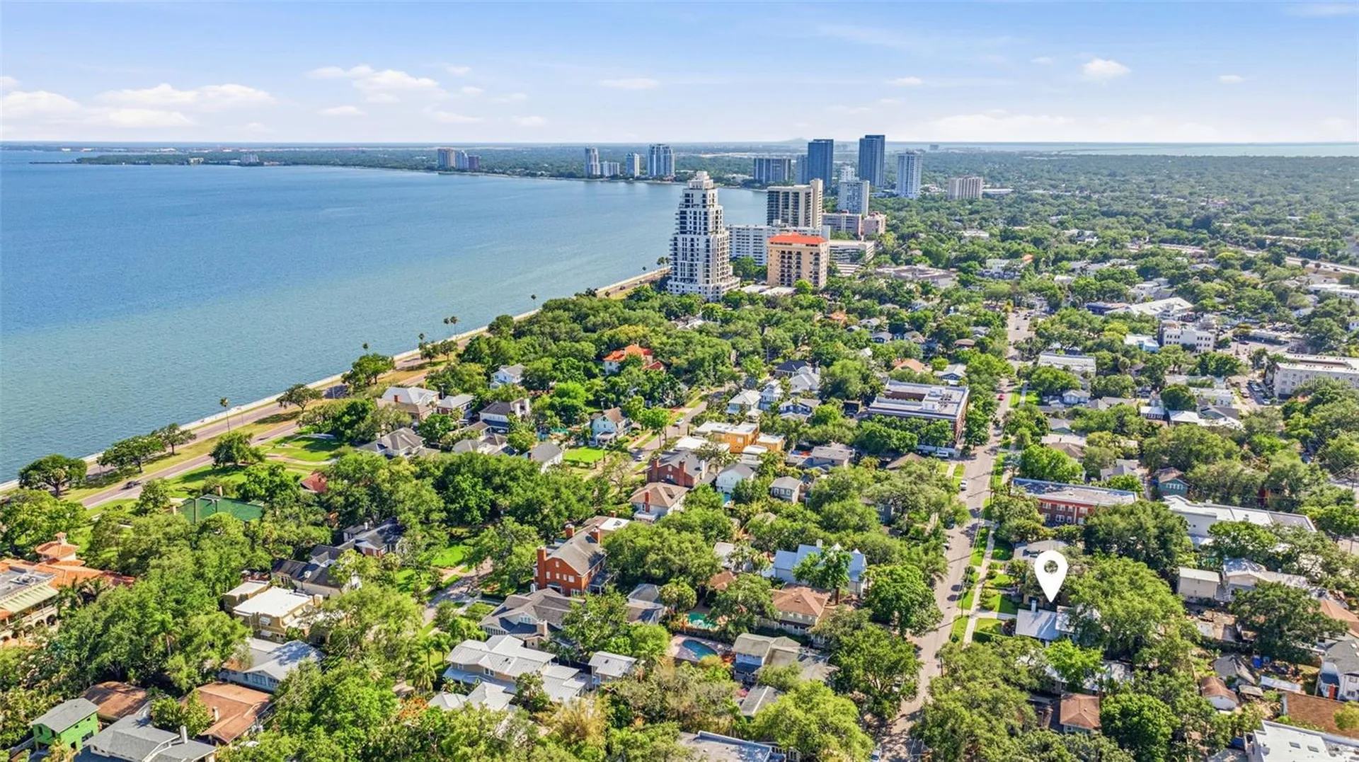 1811 W Hills Avenue Tampa FL 33606