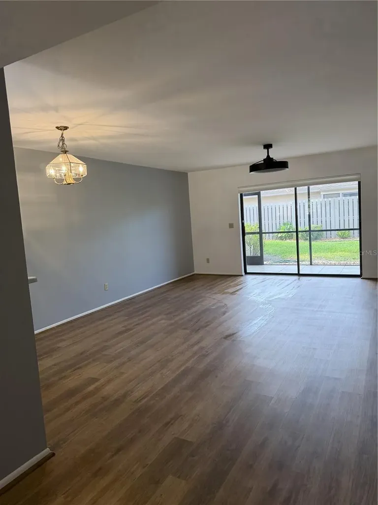 2004 Longpointe Circle Venice FL 34293