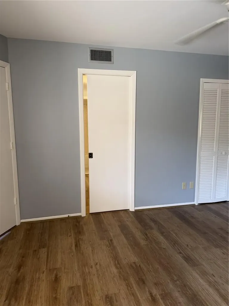 2004 Longpointe Circle Venice FL 34293