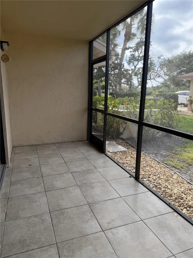 2004 Longpointe Circle Venice FL 34293