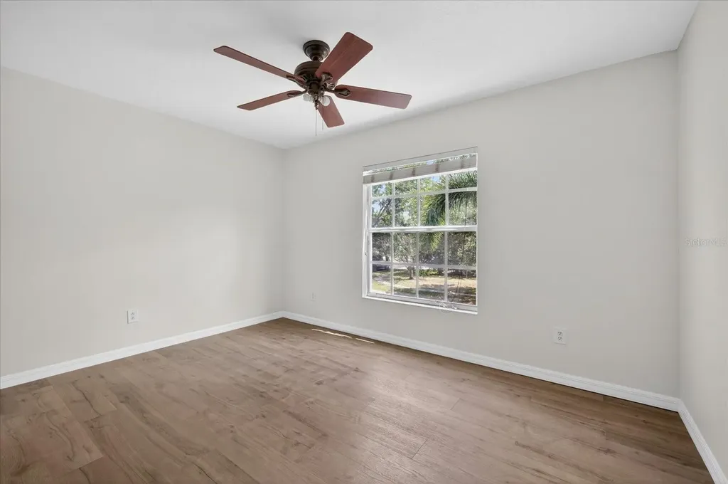 8405 Canterbury Lake Boulevard Tampa FL 33619