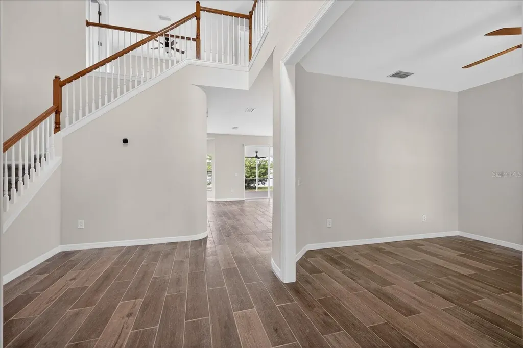 8405 Canterbury Lake Boulevard Tampa FL 33619