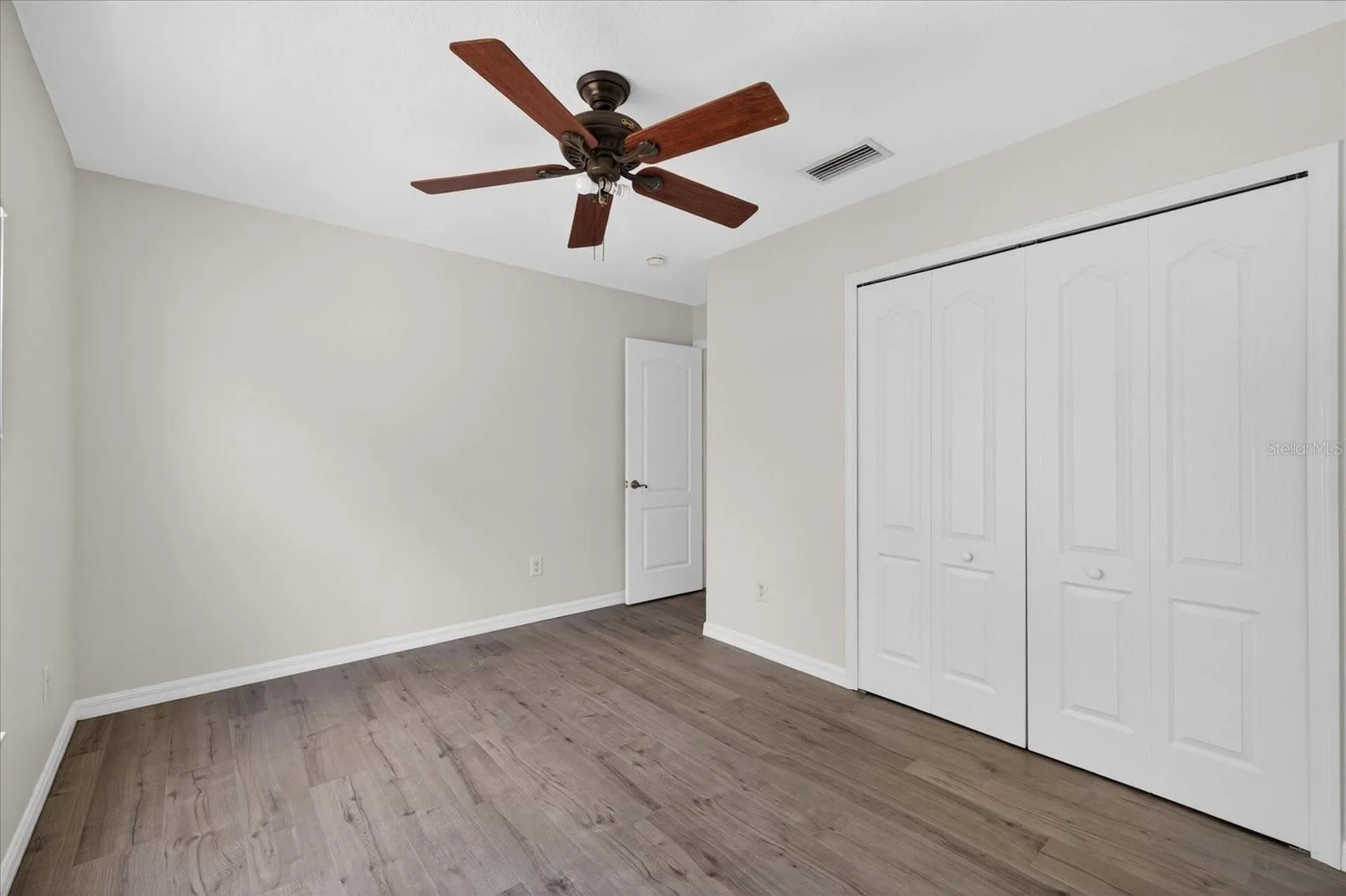 8405 Canterbury Lake Boulevard Tampa FL 33619