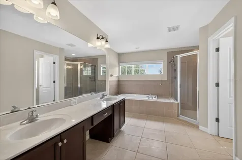8405 Canterbury Lake Boulevard Tampa FL 33619