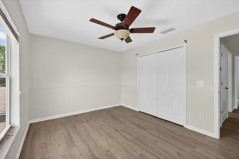 8405 Canterbury Lake Boulevard Tampa FL 33619