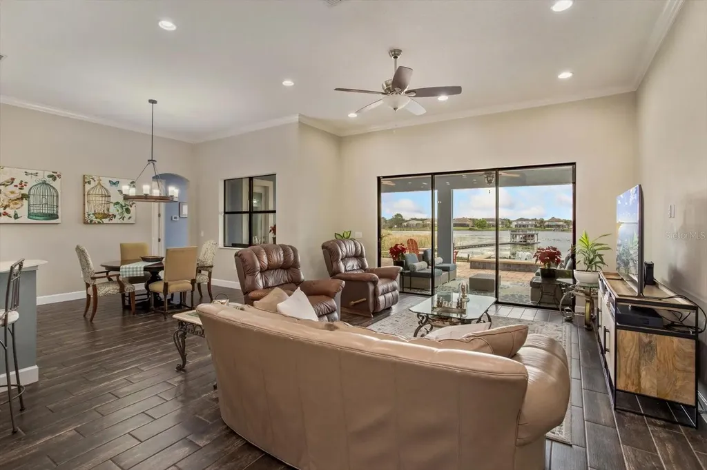15532 Avenue Of The Arbors Winter Garden FL 34787