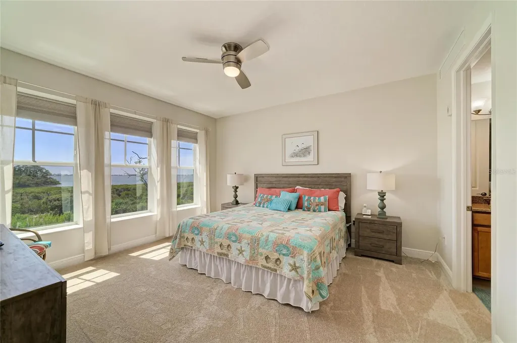 392 Aruba Circle Bradenton FL 34209
