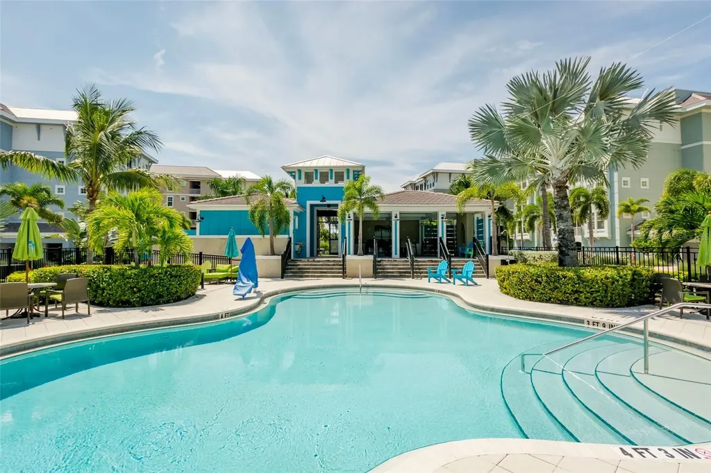 392 Aruba Circle Bradenton FL 34209