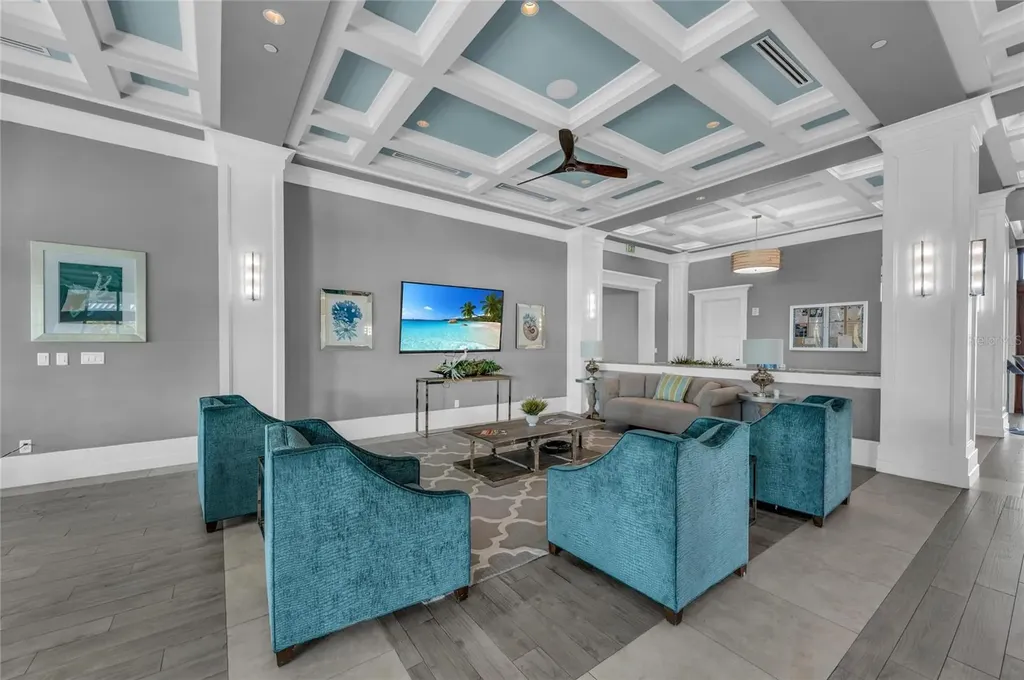 392 Aruba Circle Bradenton FL 34209