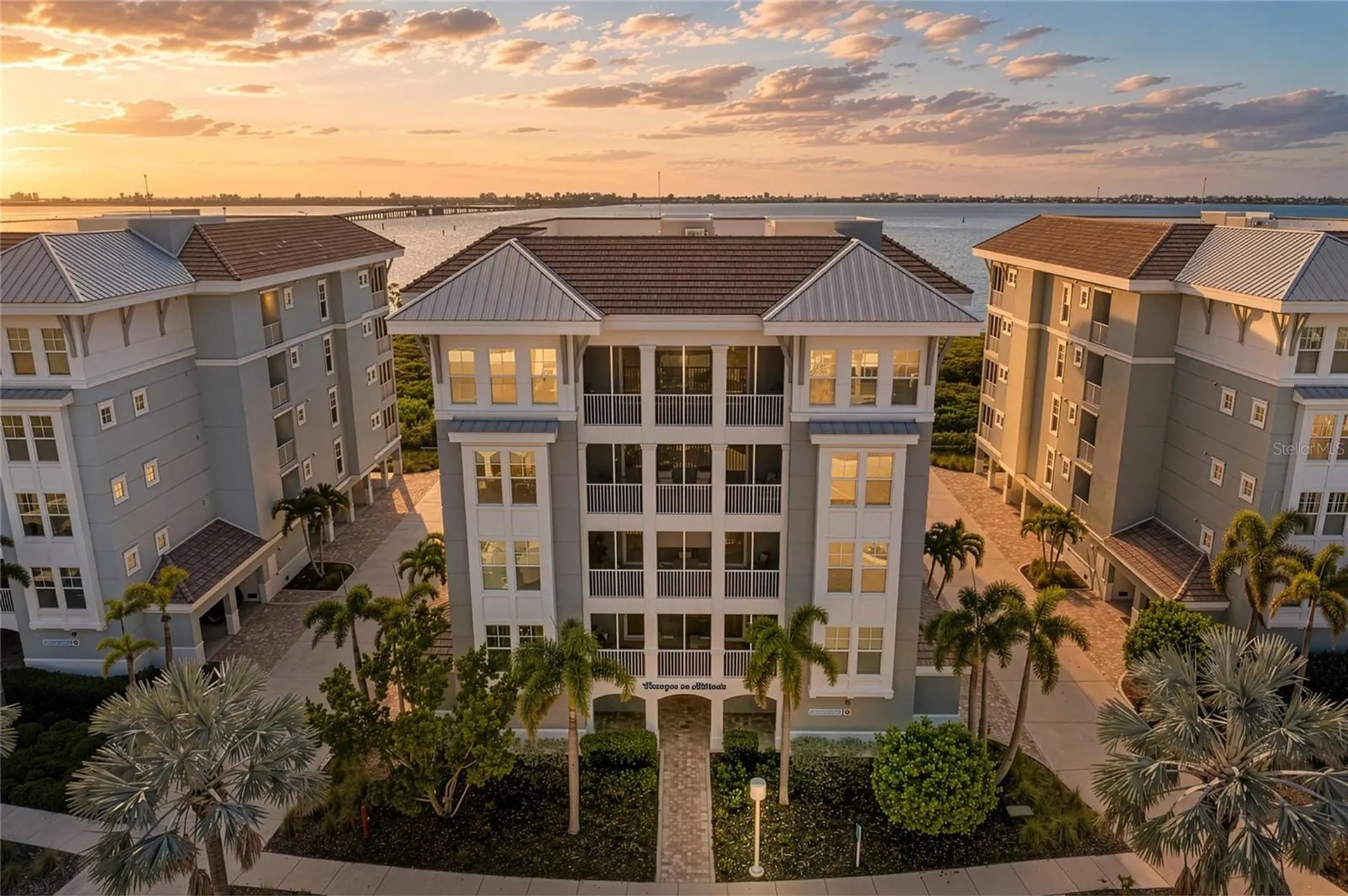 392 Aruba Circle Bradenton FL 34209