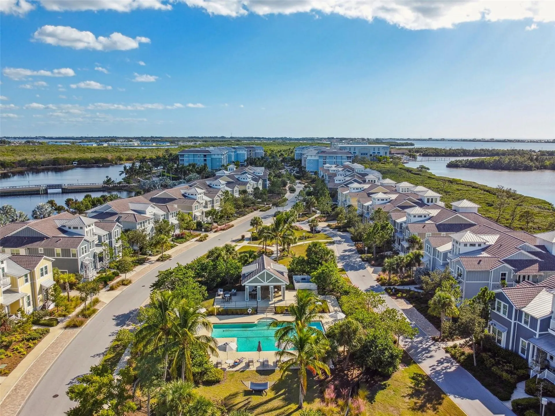 392 Aruba Circle Bradenton FL 34209