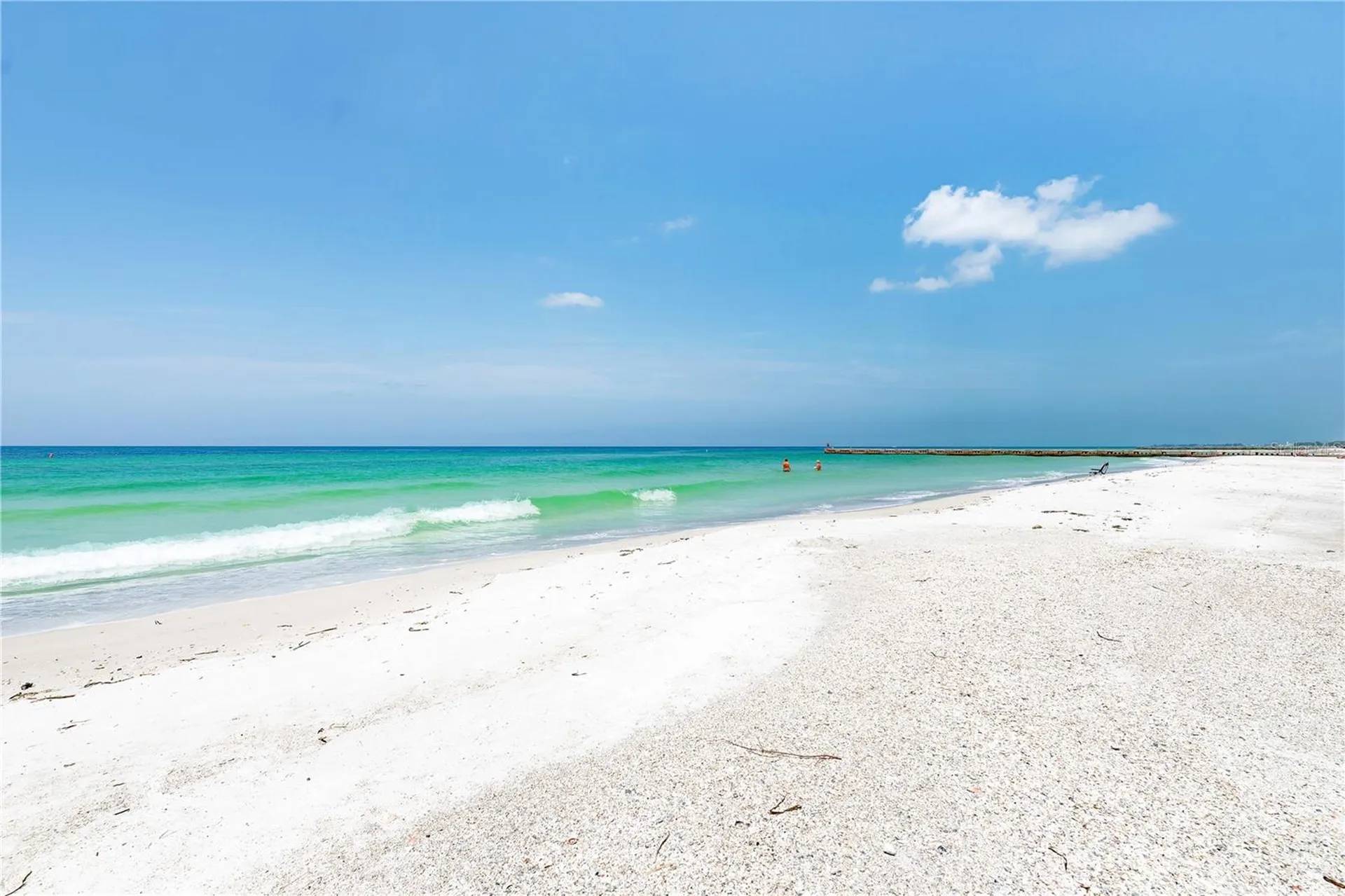 392 Aruba Circle Bradenton FL 34209