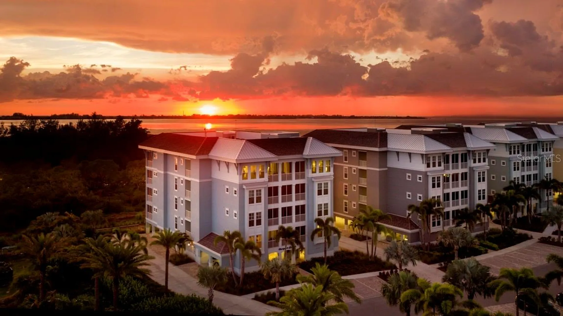 392 Aruba Circle Bradenton FL 34209