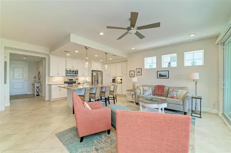 392 Aruba Circle Bradenton FL 34209