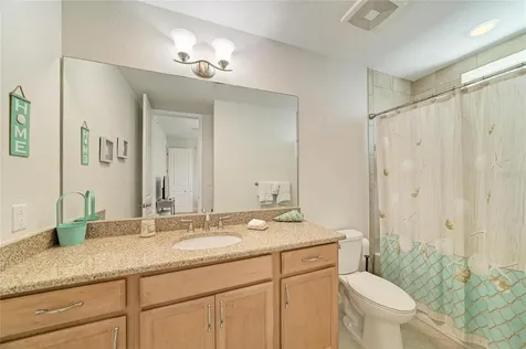 392 Aruba Circle Bradenton FL 34209