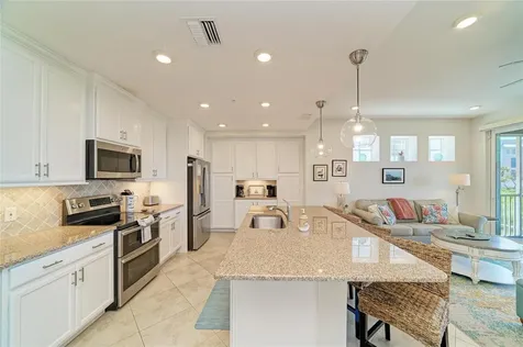 392 Aruba Circle Bradenton FL 34209