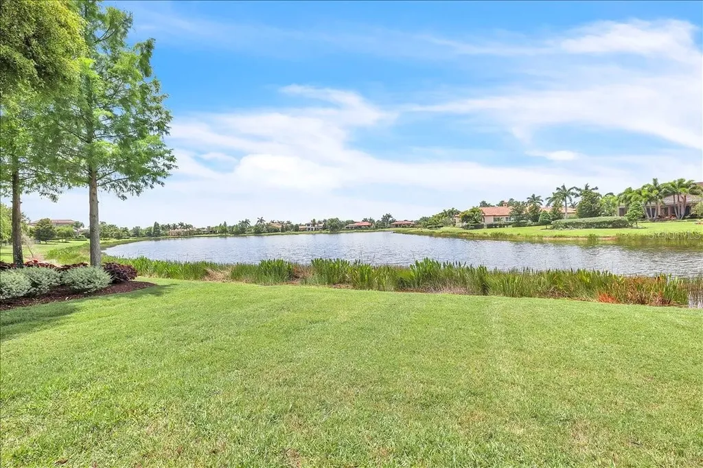 16306 Daysailor Trail Lakewood Ranch FL 34202