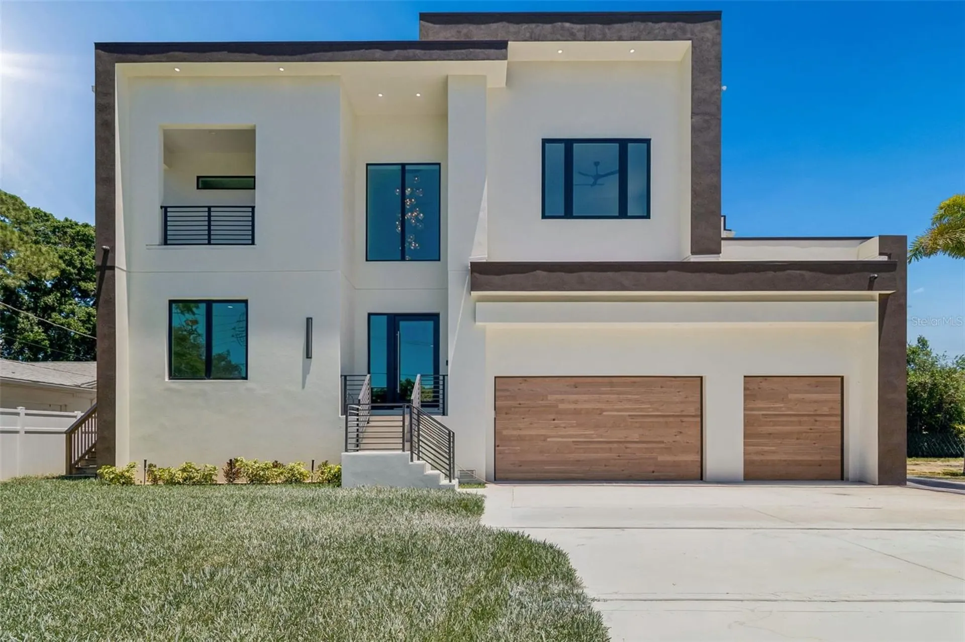 206 S Treasure Drive Tampa FL 33609