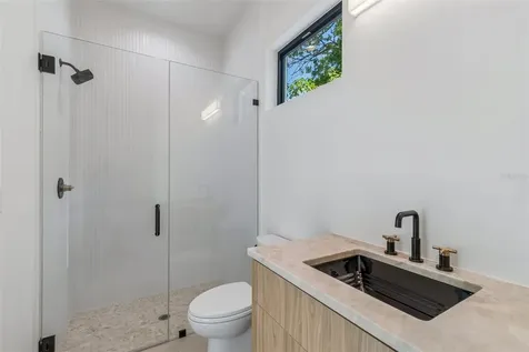 206 S Treasure Drive Tampa FL 33609
