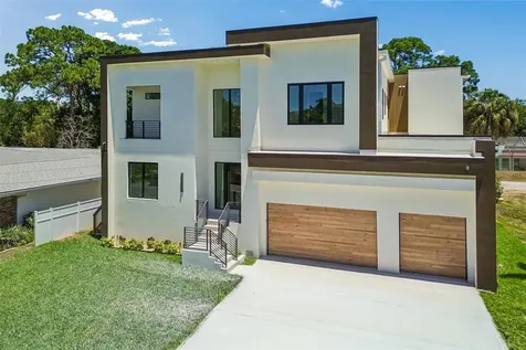 206 S Treasure Drive Tampa FL 33609