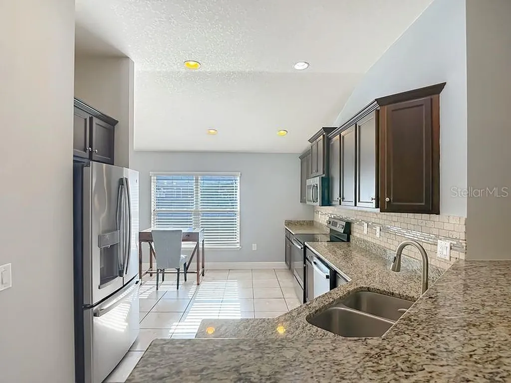 12244 Loopback Drive San Antonio FL 33576