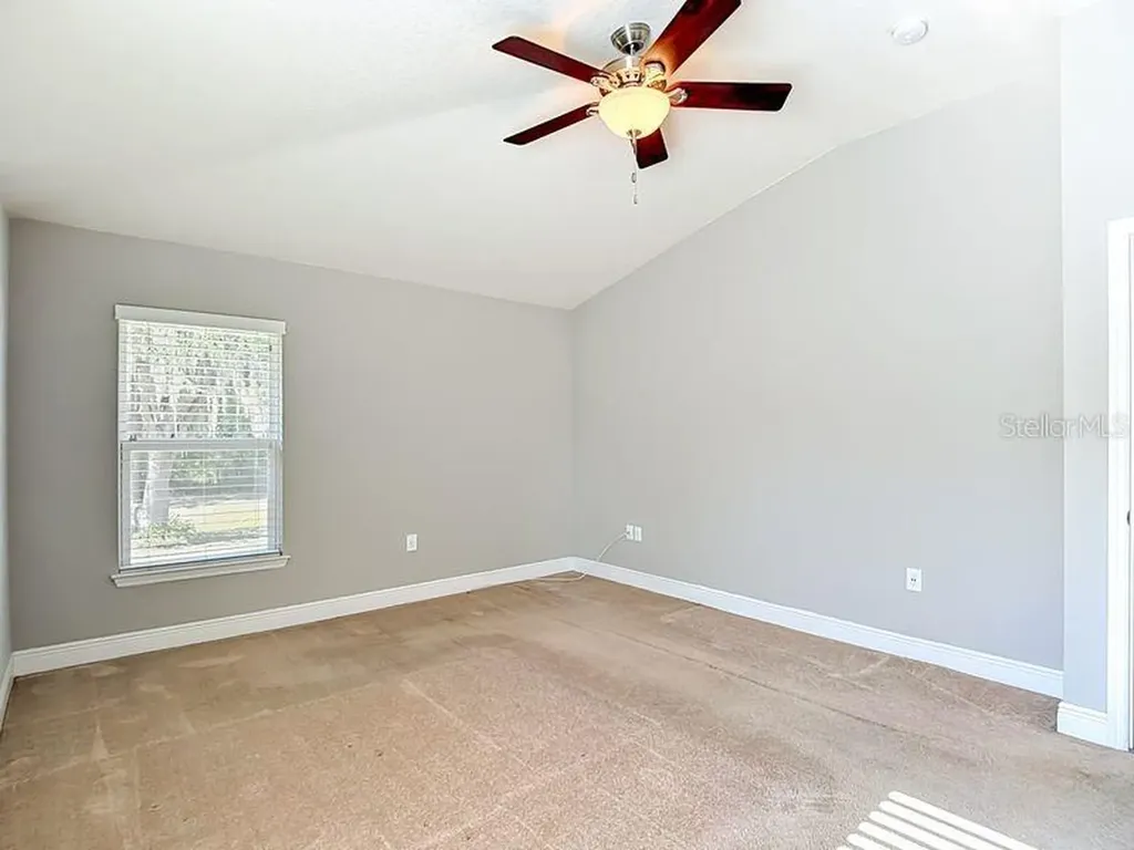 12244 Loopback Drive San Antonio FL 33576