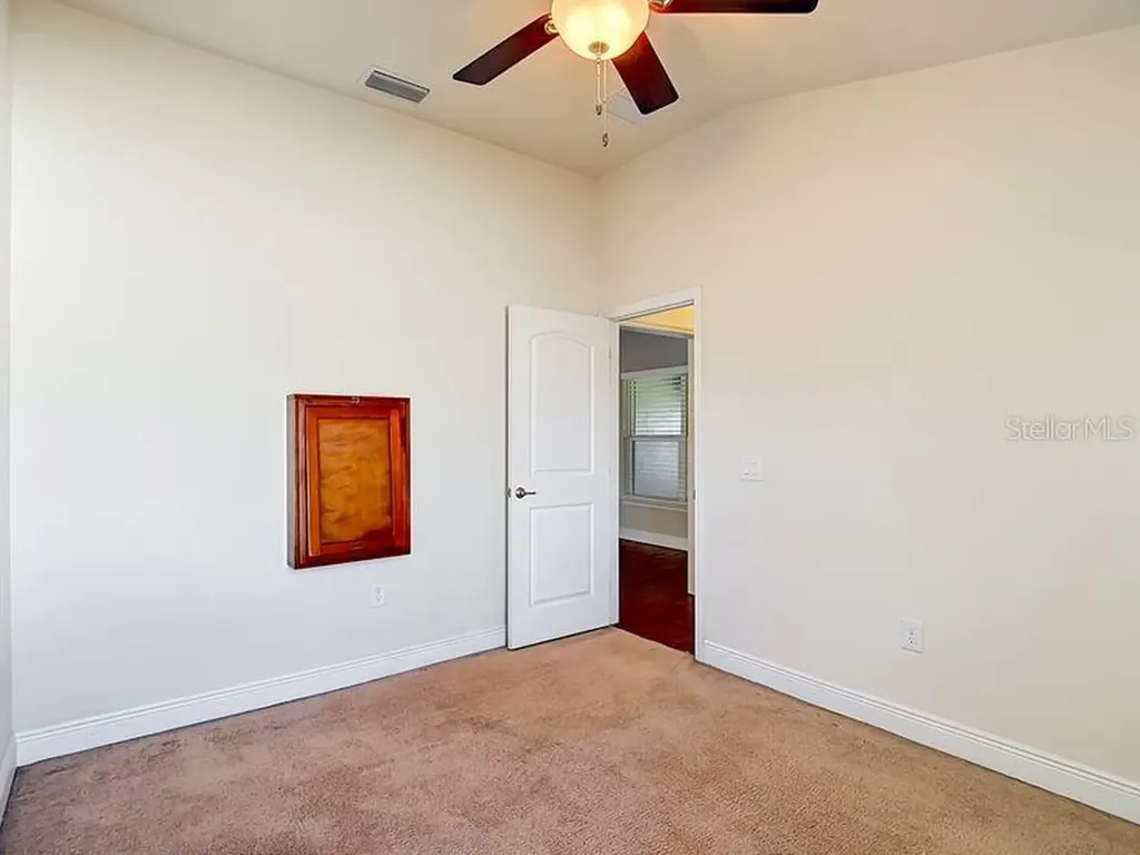 12244 Loopback Drive San Antonio FL 33576