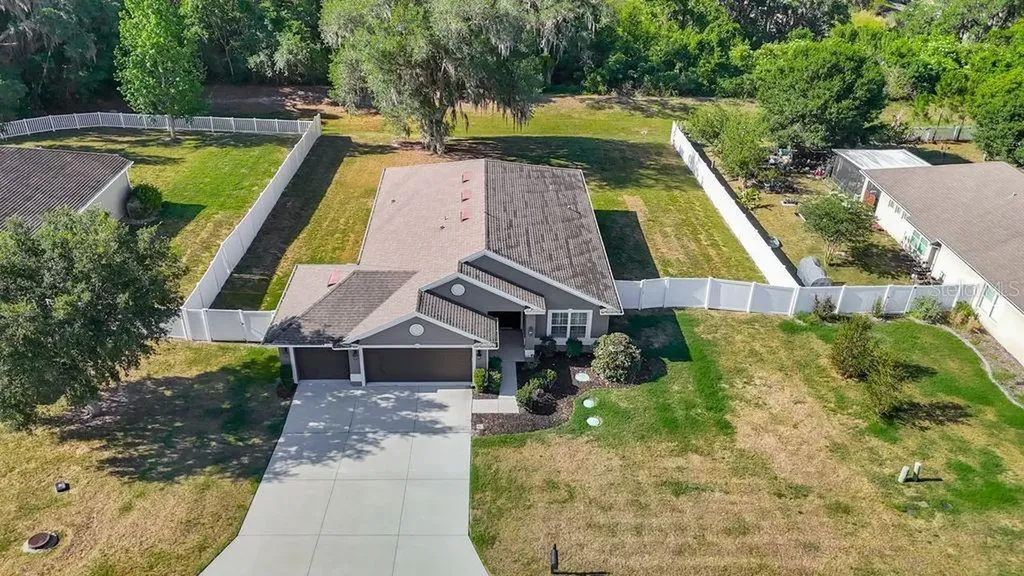 12244 Loopback Drive San Antonio FL 33576