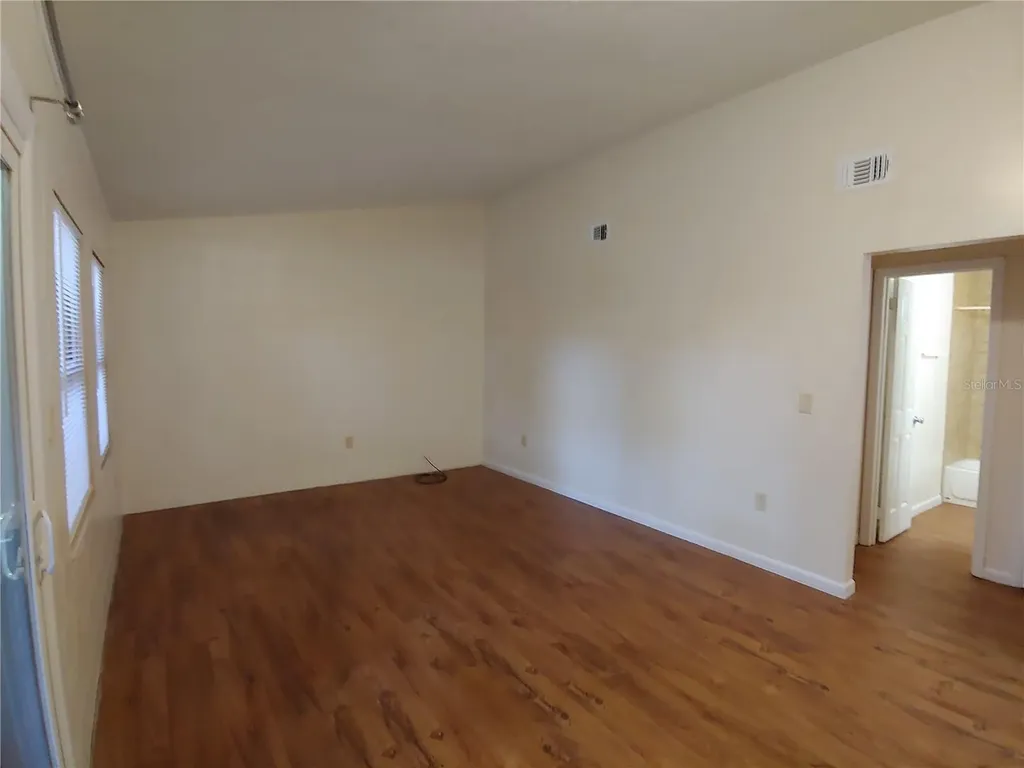 208 NE 7 Place Micanopy FL 32667