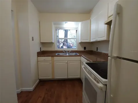 208 NE 7 Place Micanopy FL 32667