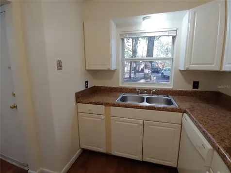 208 NE 7 Place Micanopy FL 32667